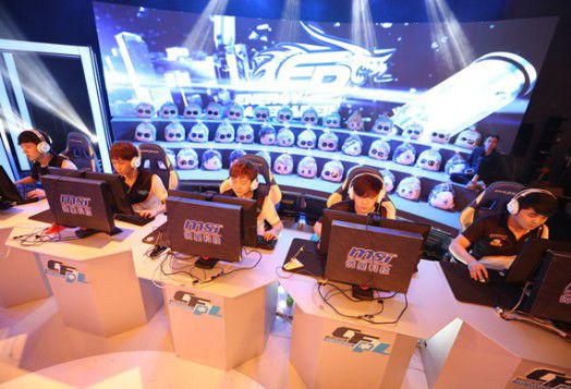 稳健地将球 稳健地将球